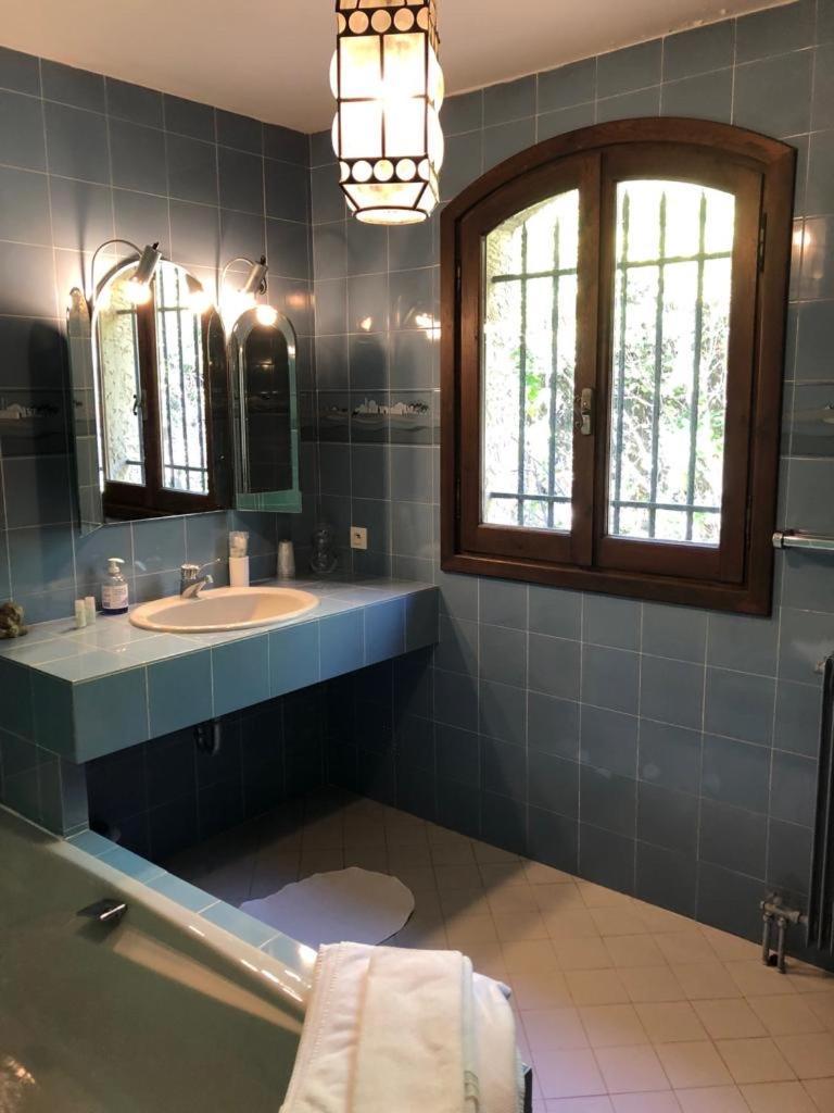Villa Loucisa Piscine Vue 8 24 Couchages Nizza